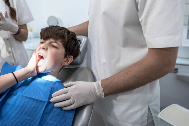 Best Orthodontic Emergency Dentist in Fountain Hill, PA